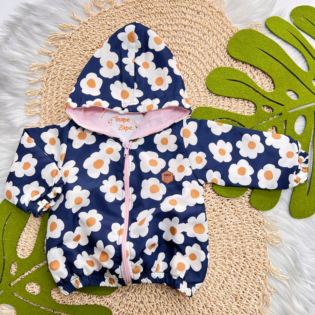 Inverno 2025 - Jaqueta Corta Vento Margaridas - Azul Marinho, Rosa e Off White